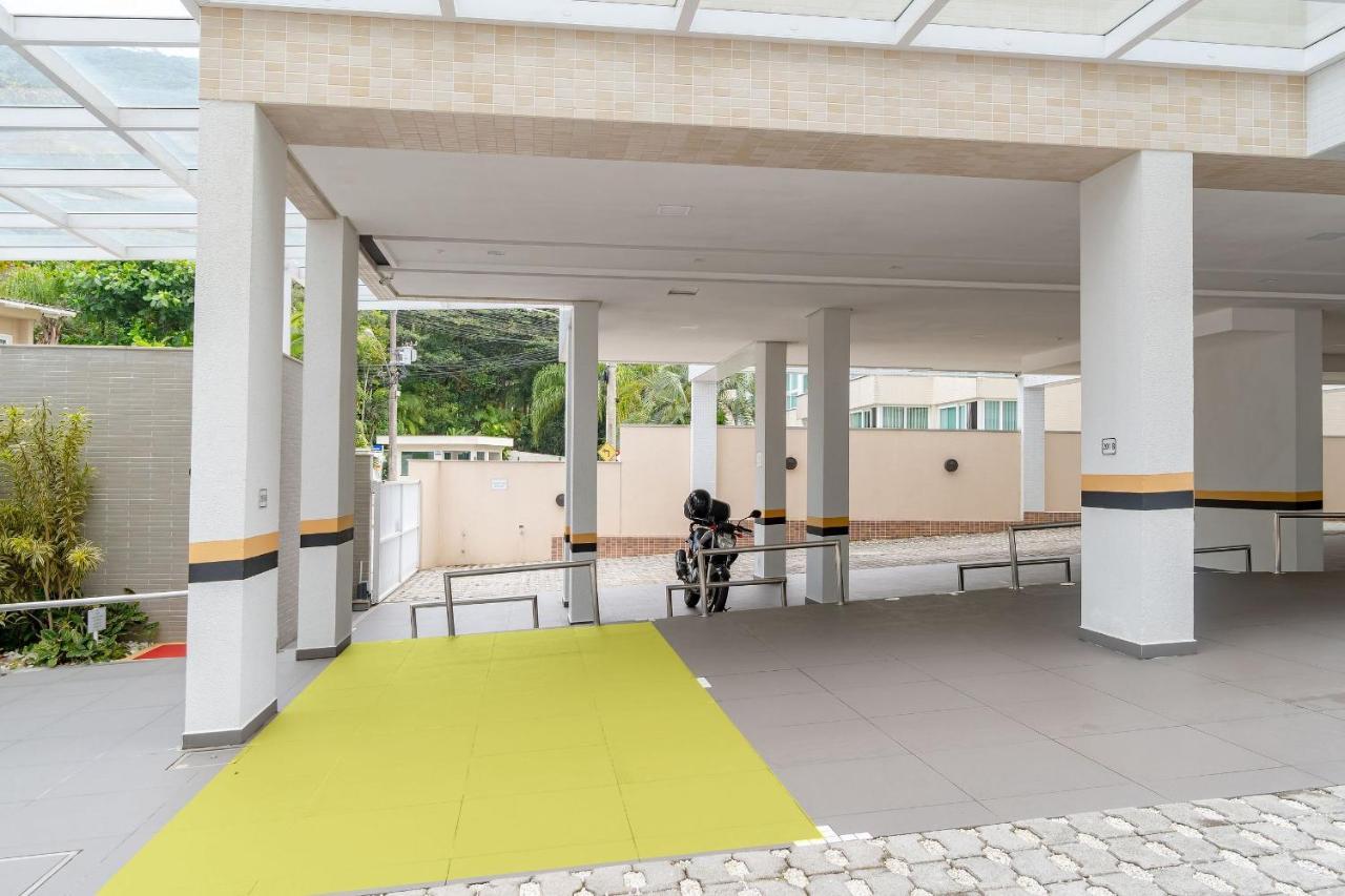 Varandas Do Atlantico - Confortavel Apto Em Condominio Pe Na Areia Бомбиньяс Экстерьер фото