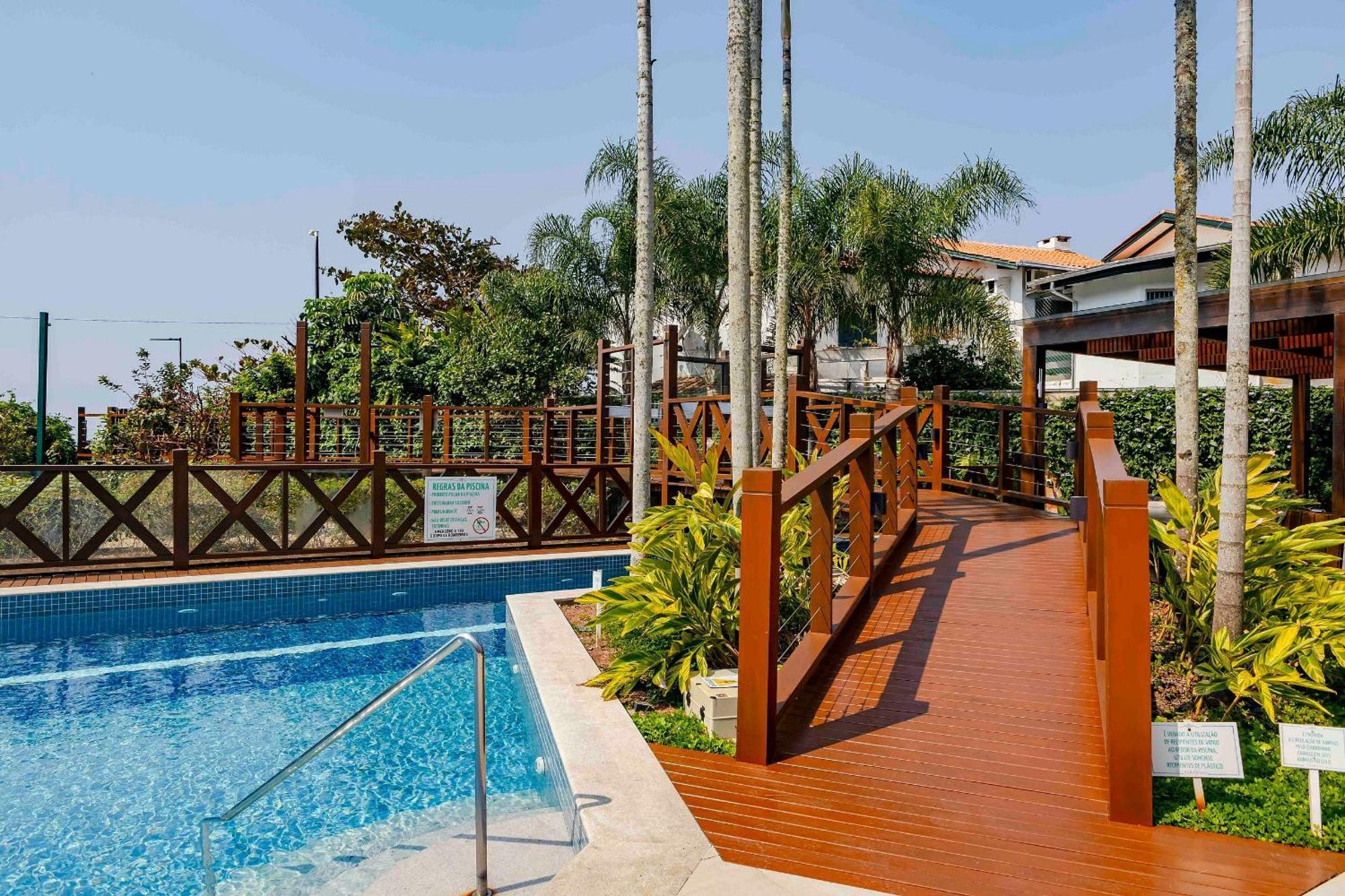 Varandas Do Atlantico - Confortavel Apto Em Condominio Pe Na Areia Бомбиньяс Экстерьер фото